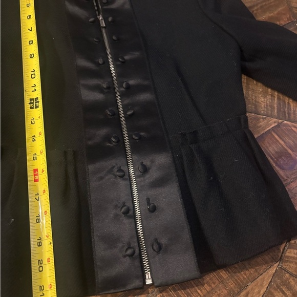 BCBG MaxAzria Peplum Jacket Black Satin-Trimmed Wool
Size Small - Picture 11 of 13